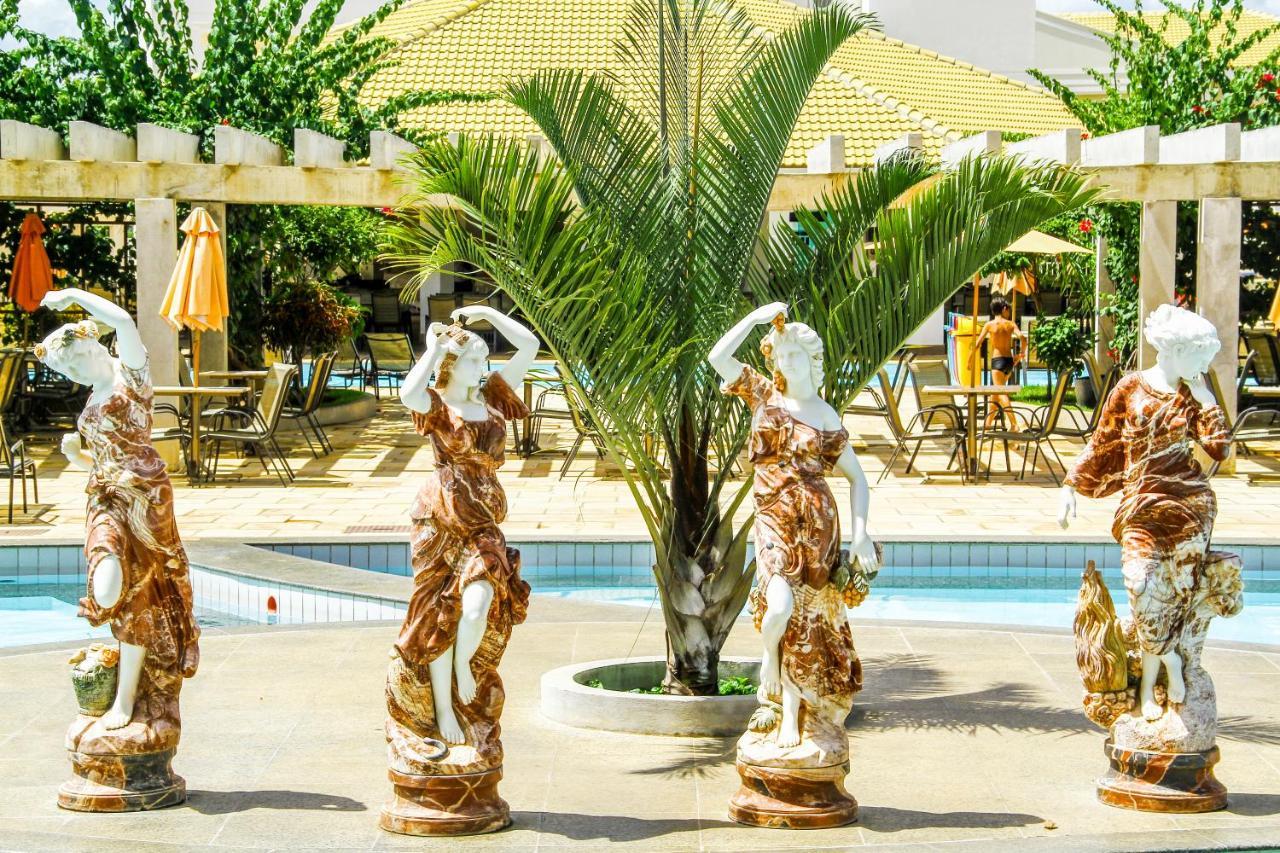 Di Roma Lacqua Caldas Novas Park 24H, Com Roupas De Cama E Banho Luaran gambar